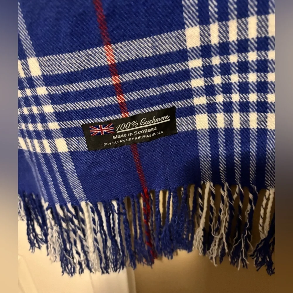 Men’s 100% CASHMERE  Blue and White Tartan Plaid Scarf Stripe Soft Design unisex